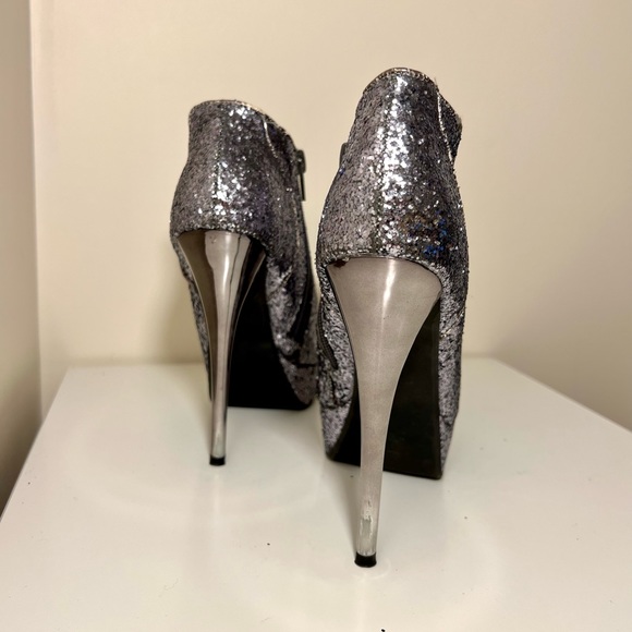 Sparkly heels - Picture 4 of 5